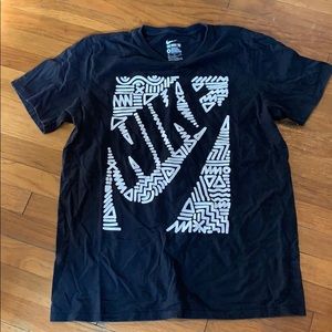 Nike Tribal Name Tee Shirt Medium